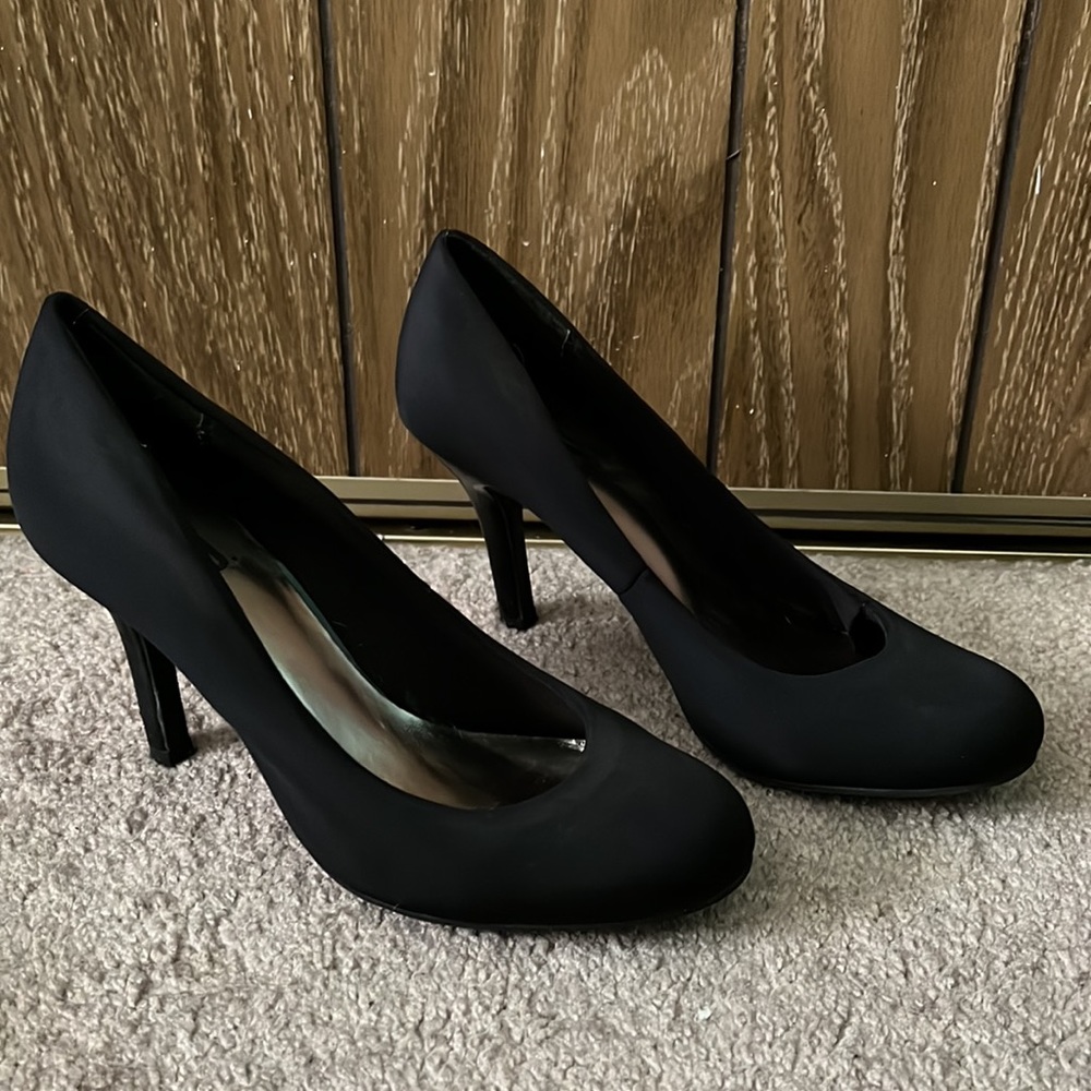 Classy black heels